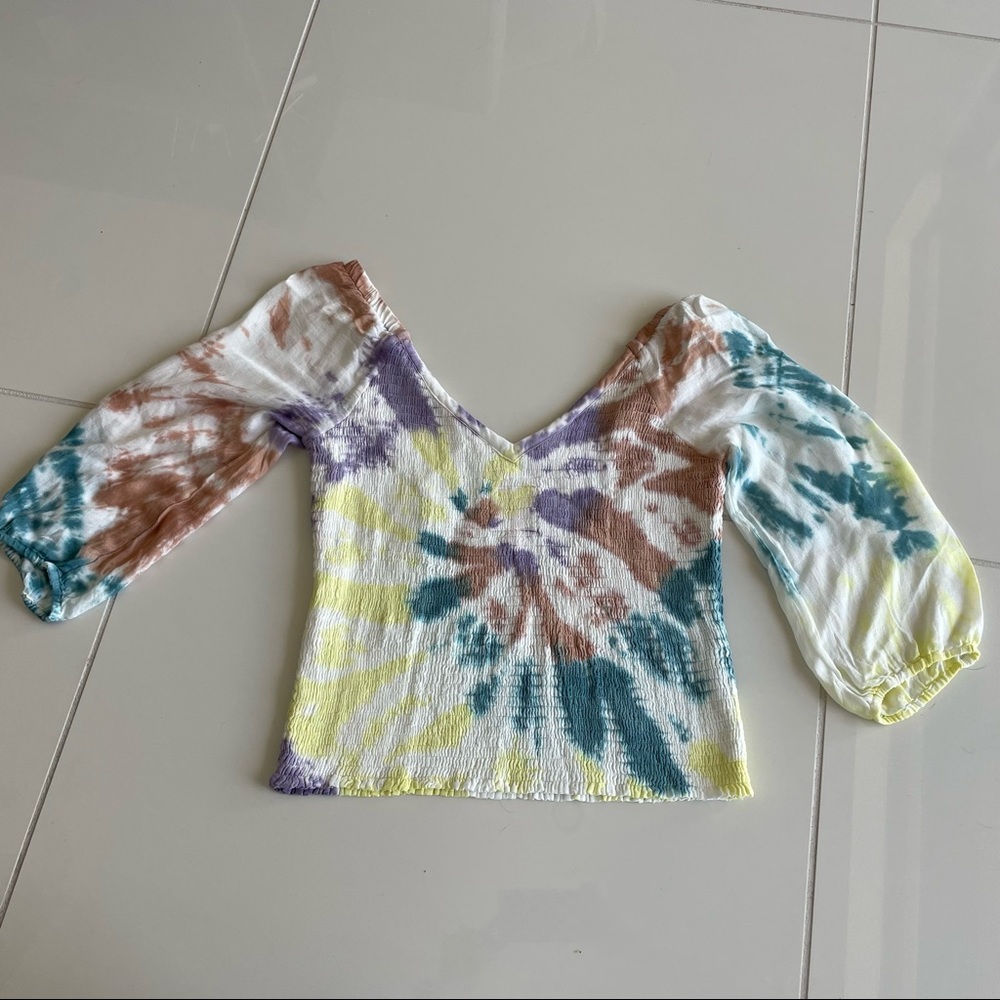 Chaser women’s tie dye top (never worn / no tags)